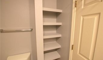 10 Tennyson Ln, Bella Vista, AR 72714