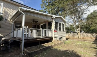 7 School St, Burlington, CT 06013