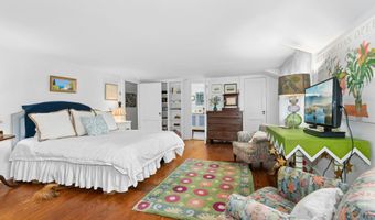 561 Middlesex Rd, Darien, CT 06820