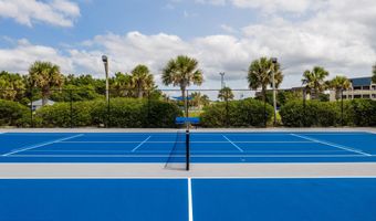 1904 E Ft Macon Rd 346, Atlantic Beach, NC 28512
