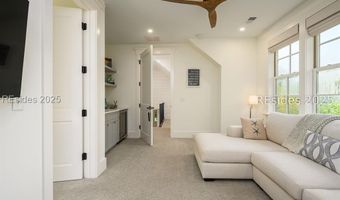 15 Hunting Lodge Rd, Bluffton, SC 29910