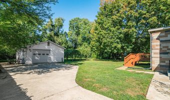 8230 GREGORY Dr, Alexandria, VA 22309