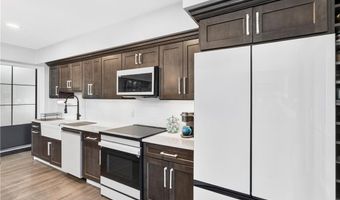 318 Farmington Ave, Cranston, RI 02920