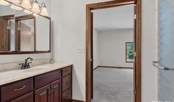 1541 Literberry Triopia Rd, Arenzville, IL 62611