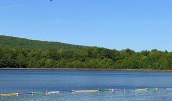148 POCONO Rd, Albrightsville, PA 18210