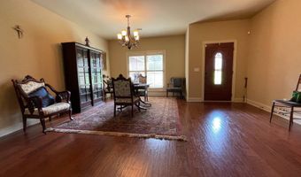 17 Valley View Rd, Batesville, AR 72501