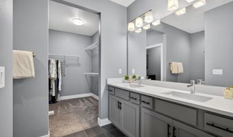 5219 Springbrook Dr, Ames, IA 50014