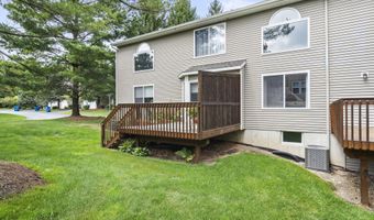 624 Abbey Mill Dr SE 11, Ada, MI 49301