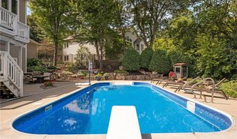 13877 Elkhart Rd, Apple Valley, MN 55124