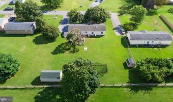 15 LEGEND Ln, Houston, DE 19954