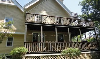 49 Merton Rd 2, Newport, RI 02840