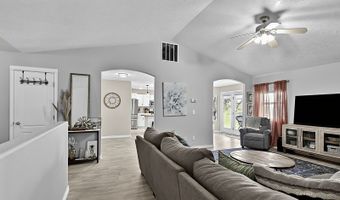 310 Oakridge Dr, Elko, NV 89801