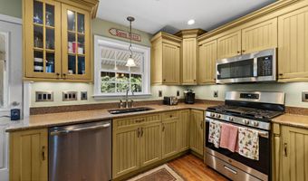 145 Old Halfway Rd, Barnegat, NJ 08005