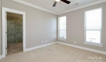 926 Steel House Blvd, Charlotte, NC 28205