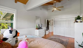 40 Hohani Pl, Haiku, HI 96708