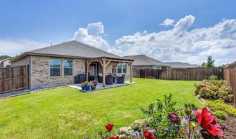 912 Crepe Myrtle Ln, Anna, TX 75409