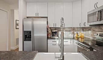 14 SPA CREEK Lndg B1, Annapolis, MD 21403