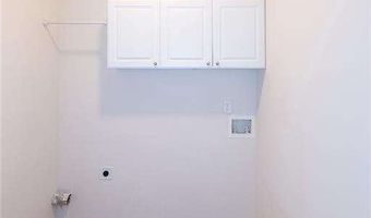 893 Port W Dr, Auburn, GA 30011