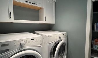 18 Palmer Cir, Hopkinton, RI 02832