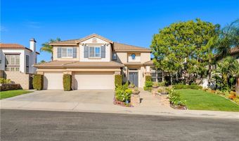 1040 S Summer Breeze Ln, Anaheim, CA 92808