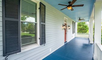 260 N Main St, Amherst, VA 24521