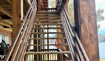 2077 Pumpkin Creek Rd, Brooksville, MS 39739