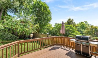 19- A W UHLER Ave, Alexandria, VA 22301