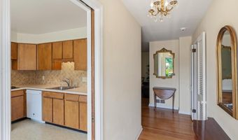 4017 N STAFFORD St, Arlington, VA 22207