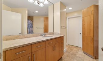5055 Addison Cir 409, Addison, TX 75001
