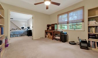 176 BURNING TREE Rd, Dover, DE 19904