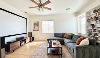 10227 Sunset Gardens Dr, Las Vegas, NV 89135