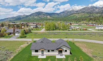 185 COLUMBINE St, Alpine, WY 83128