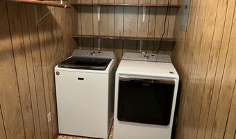 1220 Tyler St, Aurora, MO 65605