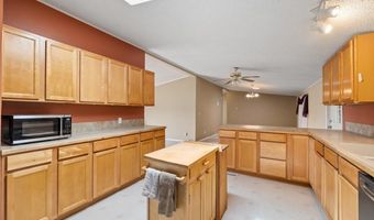 1806 S MOUNTAIN SHDW Ln, Cheyenne, WY 82009