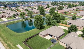 4002 SW Flatrock Cv, Bentonville, AR 72713