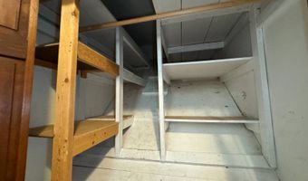 1007 5th St, Britton, SD 57430