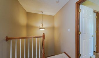 15826 Frisian Ln, Apple Valley, MN 55124