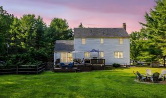 56 Juniper Dr, Avon, CT 06001