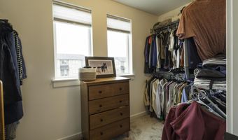 2524 NE Purcell Blvd, Bend, OR 97701