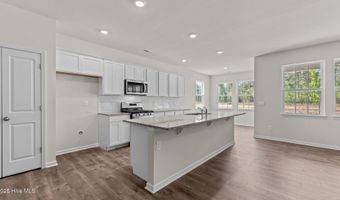 1077 Queensland Ln, Ayden, NC 28513