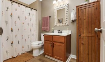 579 Virginia St, Ashville, OH 43103