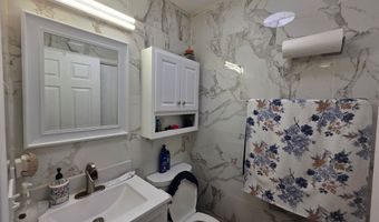 22 D Oyster Bay Rd 22, Absecon, NJ 08201