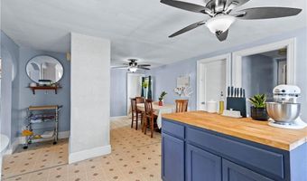 127 Gladstone St, Cranston, RI 02920