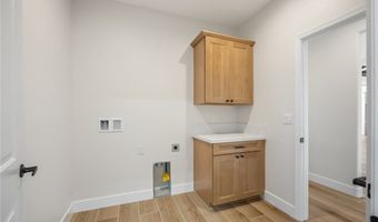 3244 Sidewheel Dr, Bullhead City, AZ 86429