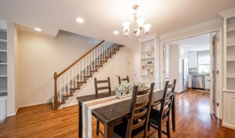 3814 N RICHMOND St, Arlington, VA 22207