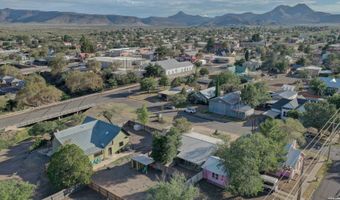405 W Avenue E, Alpine, TX 79830