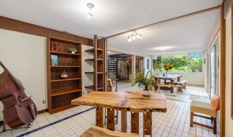 1350 Lopaka Pl, Kailua, HI 96734