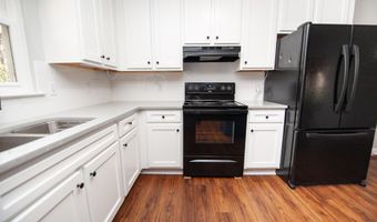 179 Cantrell Ridge Dr, Boiling Springs, SC 29316