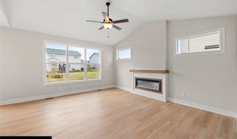 4415 NE 8th St, Ankeny, IA 50021