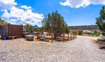 944 W Foothill Dr, Apple Valley, UT 84737